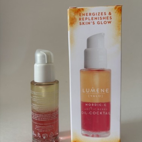 Lumene Valo Arctic Berry Cocktail Brightening Hydra-Oil 30ml / 1.0 oz NIB - Picture 2 of 2